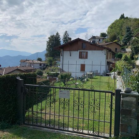Casa Savina - Stupenda Vista Lago E Monti Plesio Kültér fotó