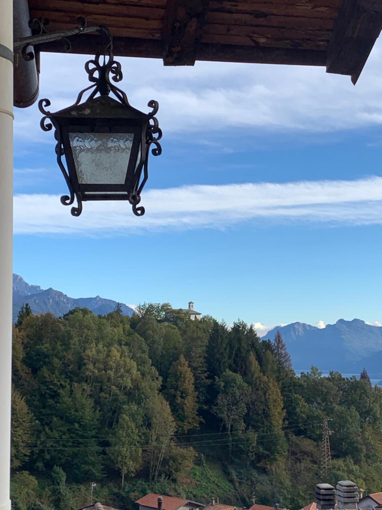 Casa Savina - Stupenda Vista Lago E Monti Plesio Kültér fotó