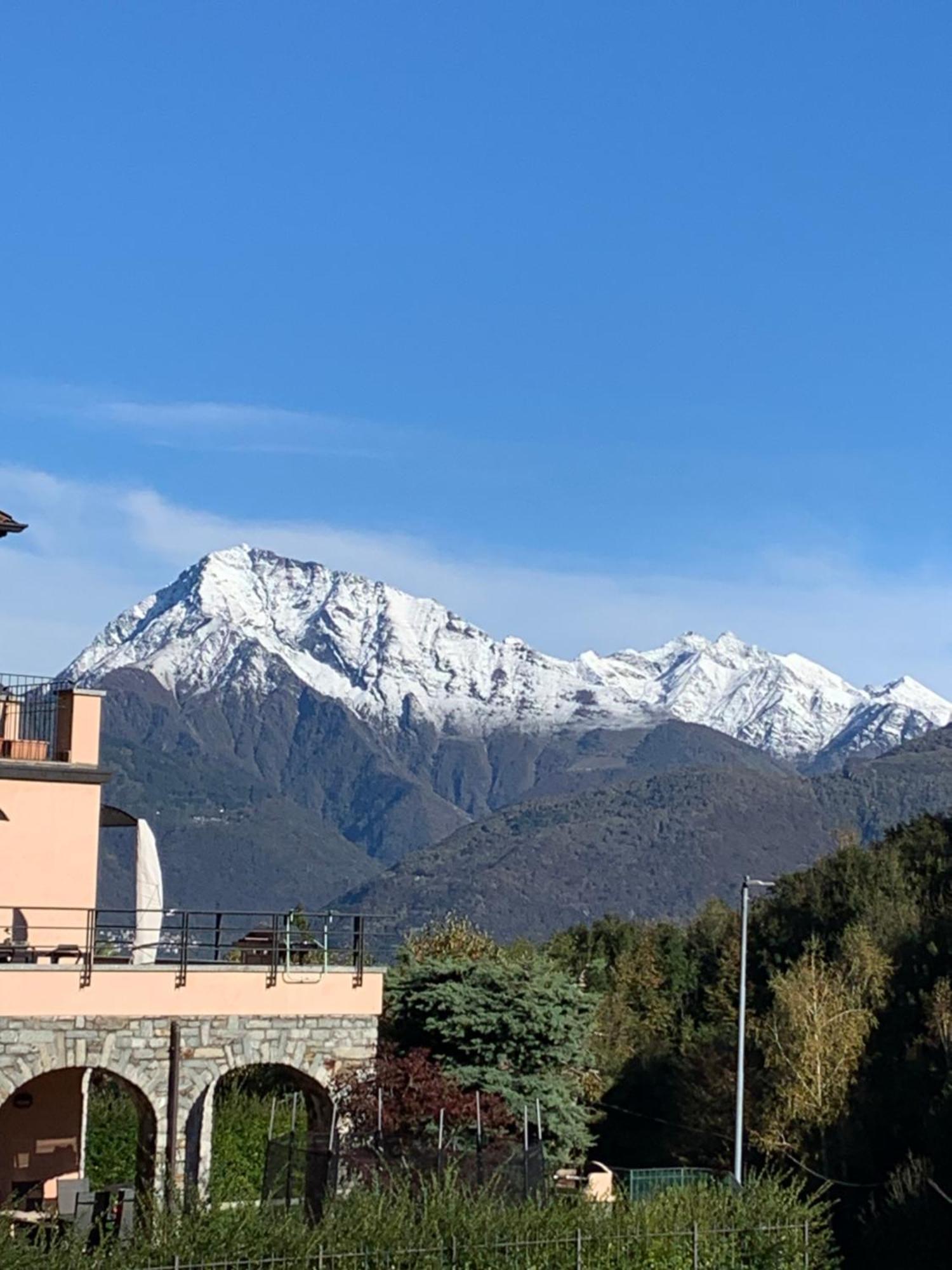 Casa Savina - Stupenda Vista Lago E Monti Plesio Kültér fotó