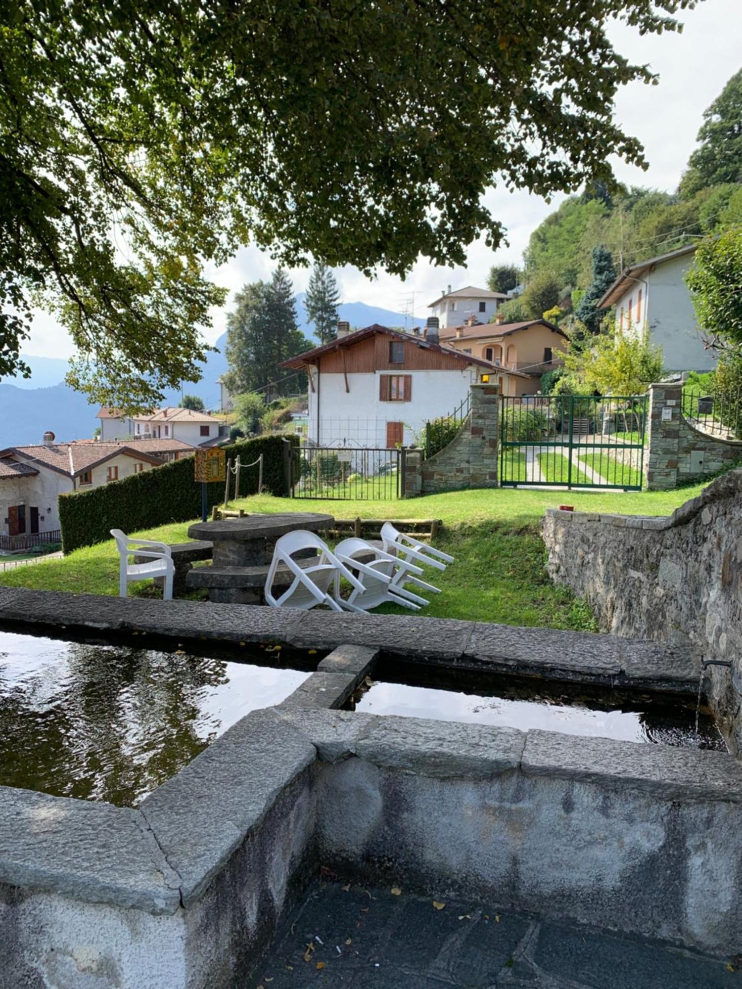 Casa Savina - Stupenda Vista Lago E Monti Plesio Kültér fotó