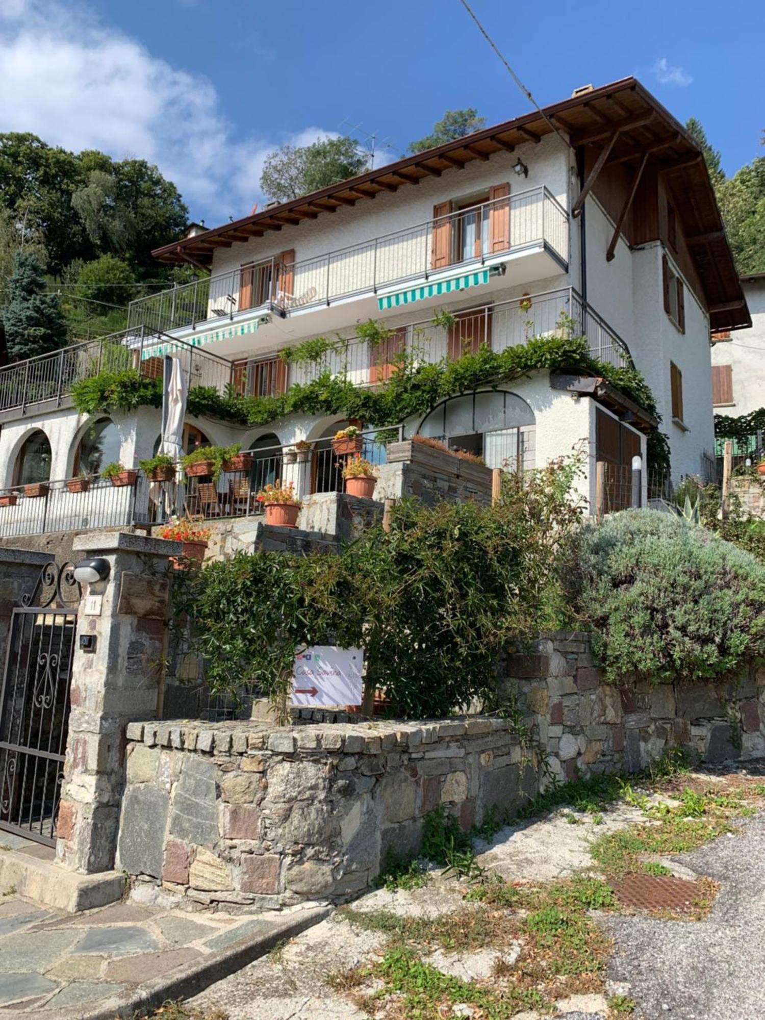 Casa Savina - Stupenda Vista Lago E Monti Plesio Kültér fotó