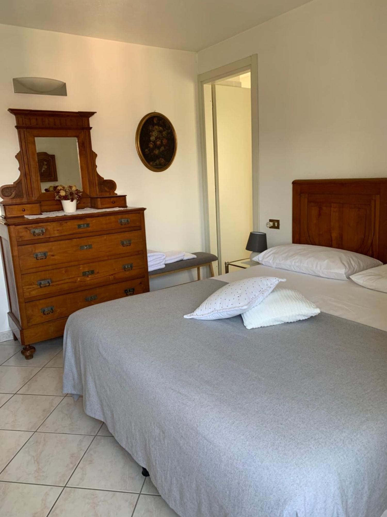 Casa Savina - Stupenda Vista Lago E Monti Plesio Kültér fotó