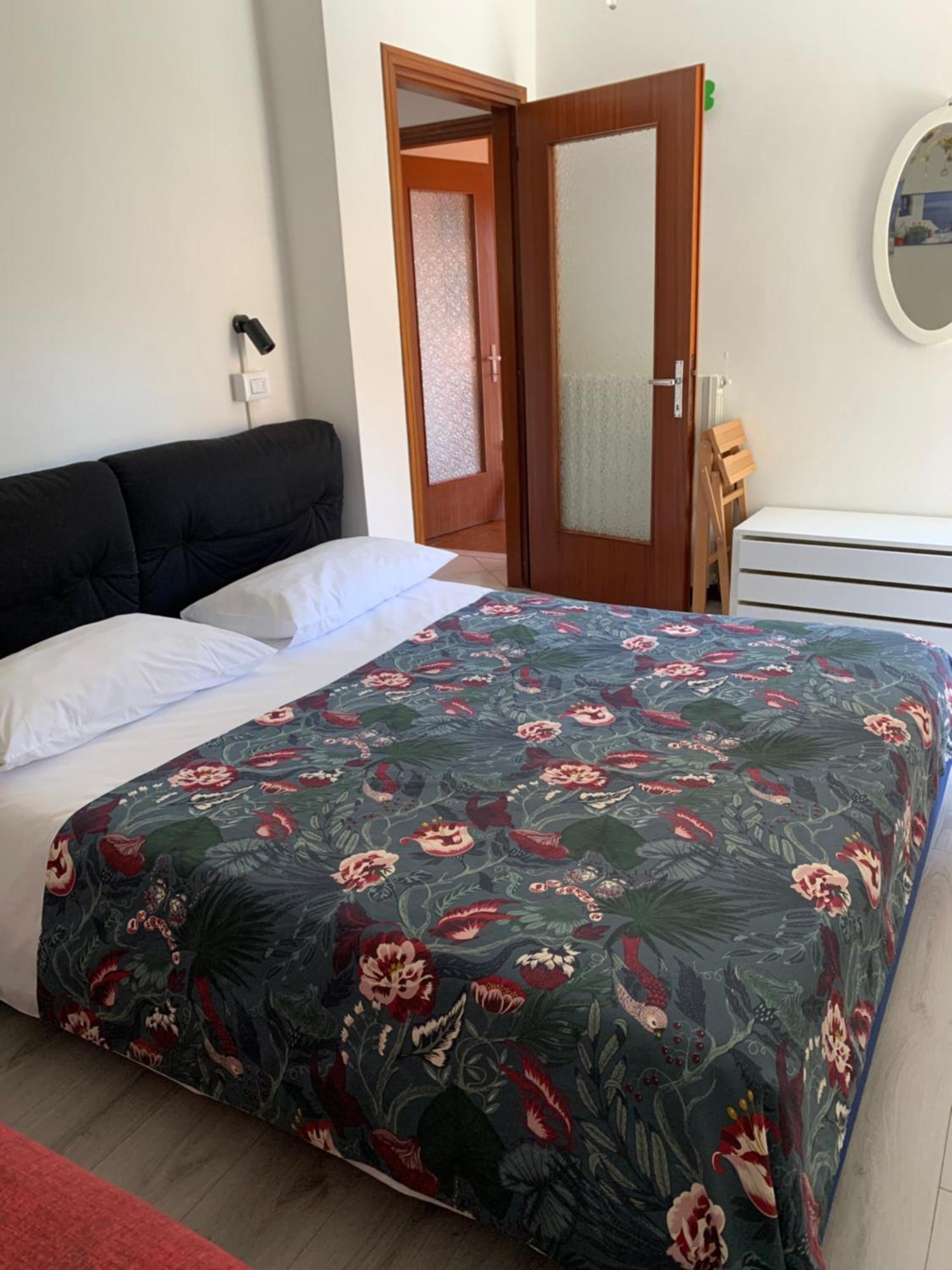Casa Savina - Stupenda Vista Lago E Monti Plesio Kültér fotó