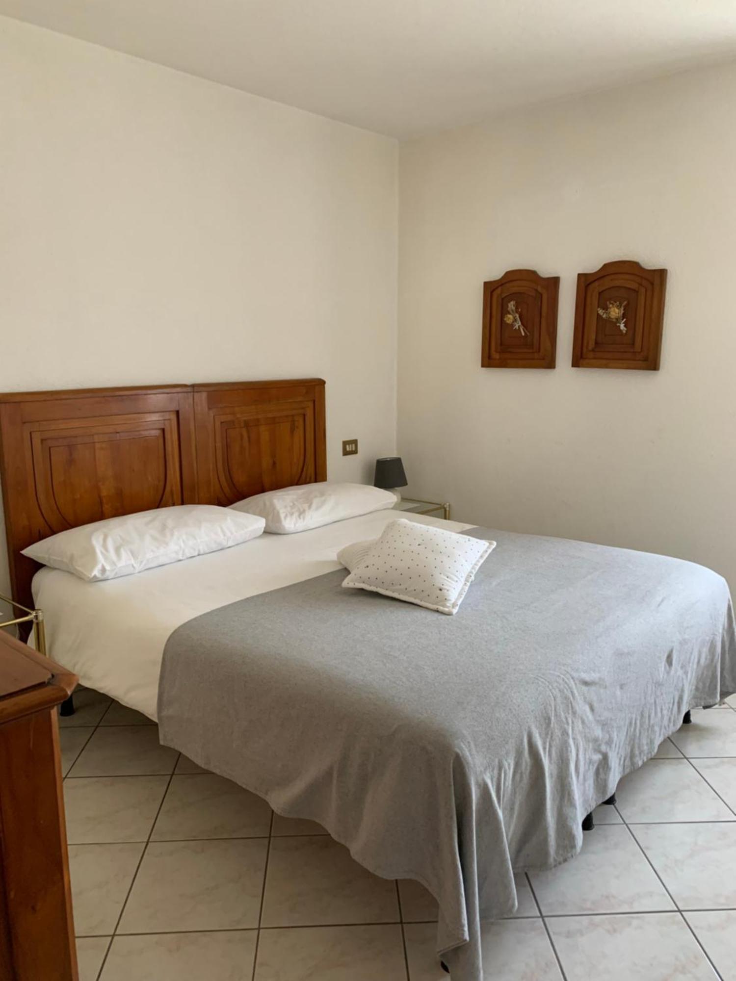 Casa Savina - Stupenda Vista Lago E Monti Plesio Kültér fotó