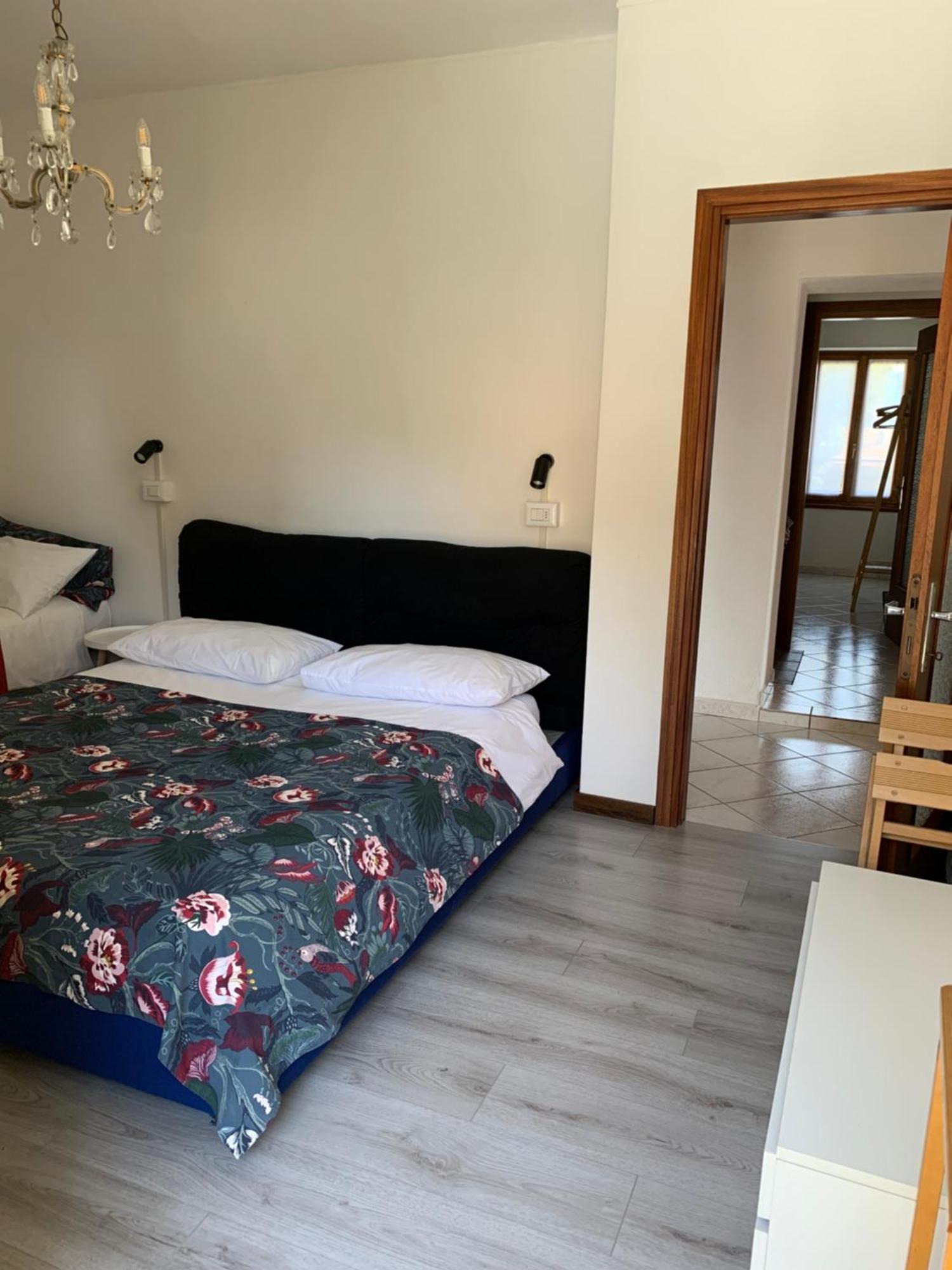 Casa Savina - Stupenda Vista Lago E Monti Plesio Kültér fotó